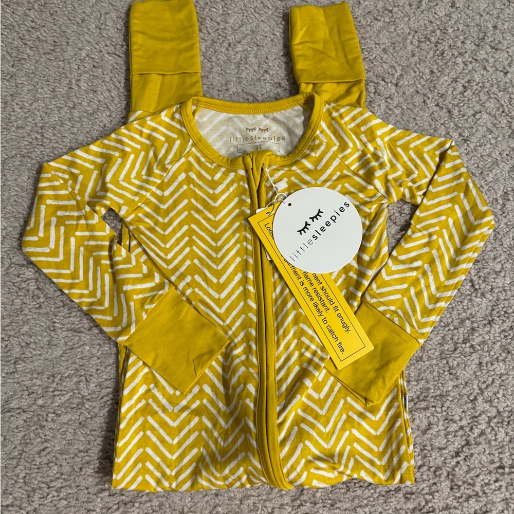 Little Sleepies Sunny Chevron Full Zippy